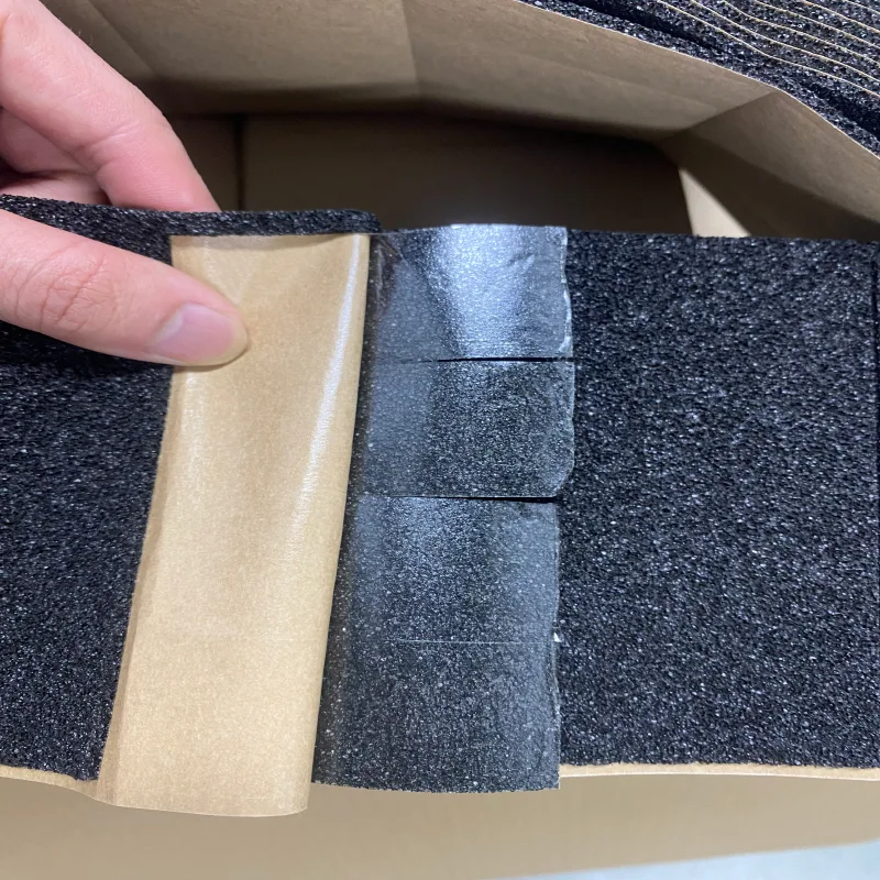 Nitto 686P Flame-Retardant Sponge Cushioning detail 1