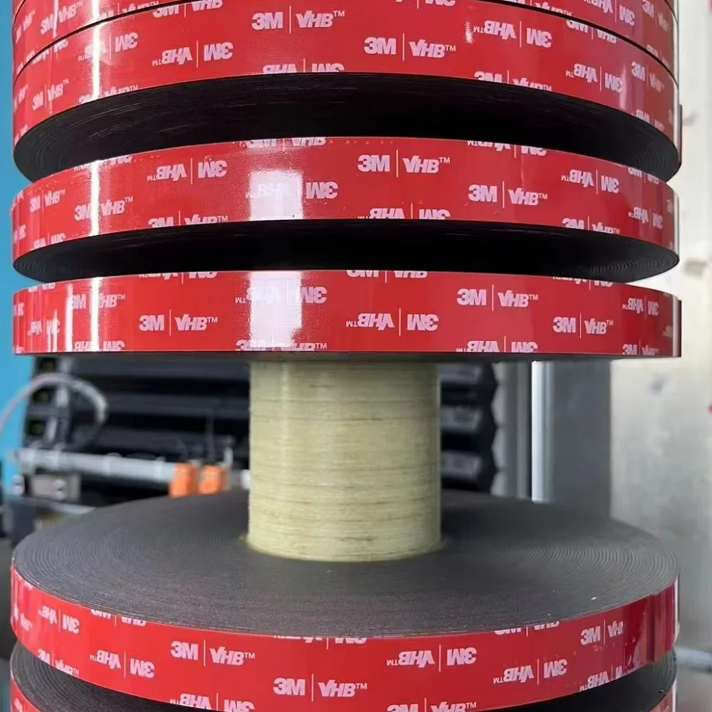 5962 Acrylic Foam Double-Sided Tape, 48mm x 50m detail 3